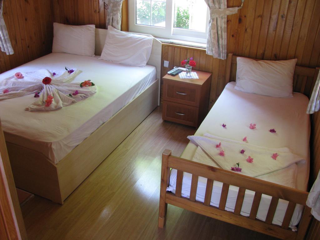 Atici 2 Hotel Adrasan Szoba fotó